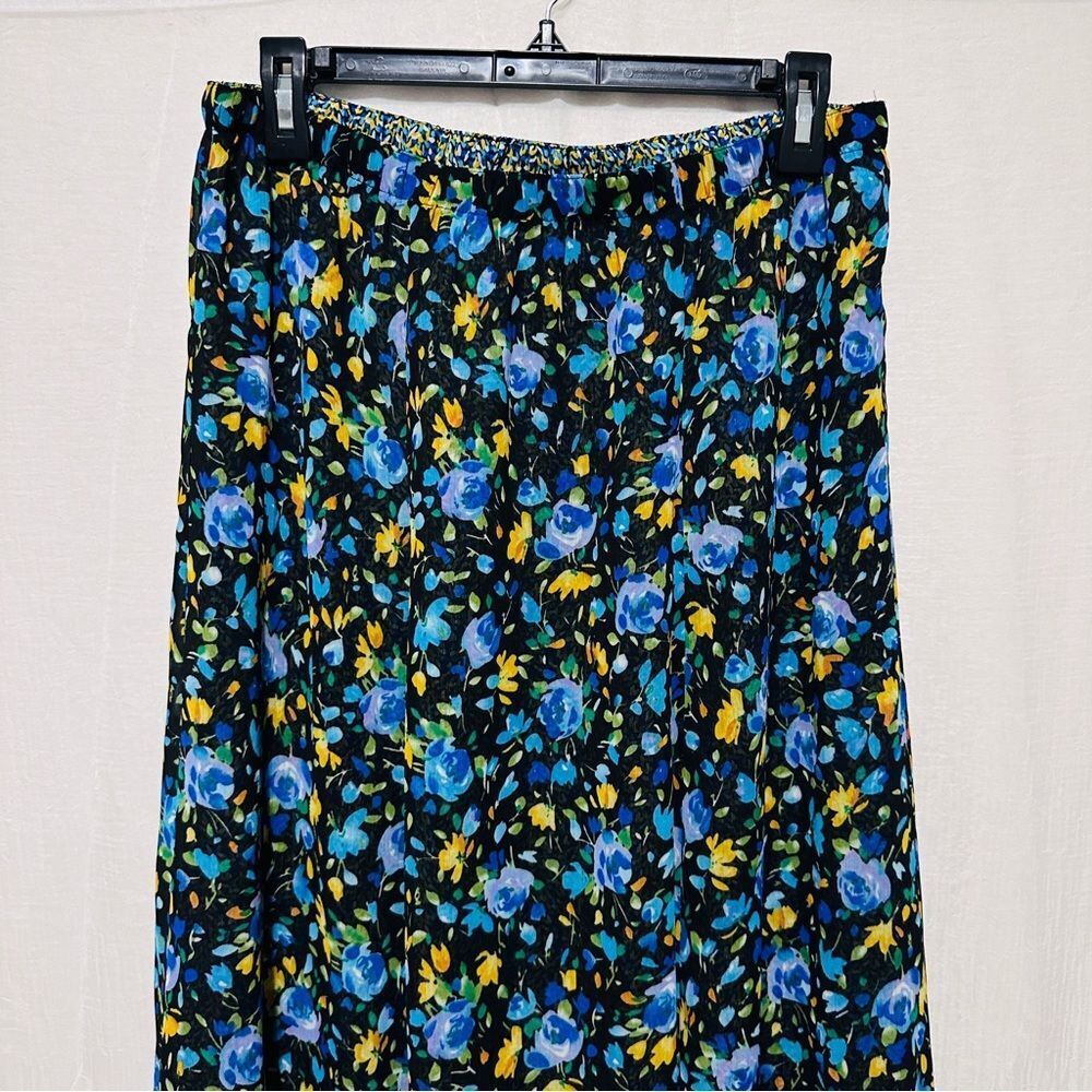 Reversible Semi Sheer Floral Skirt | 90s Vintage Long Flowy Maxi Skirt - Picture 9 of 10